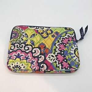 Vera Bradley Rio Quilted Tablet Sleeve 9 x 6.5 inches I Pad Ereader Zip Around